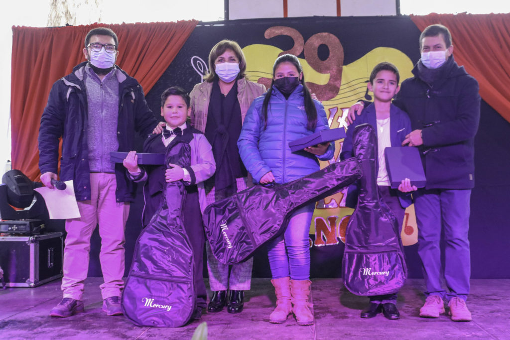CON GRAN ENTUSIASMO SE VIVIÓ LA FINAL DEL 39° FESTIVAL DE LA VOZ TENO