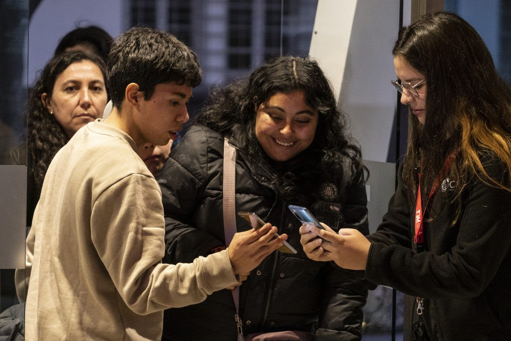 LANZAN CAMPAÑA ‘MOCHILA SOLIDARIA’ EN APOYO A ESTUDIANTES MAULINOS AFECTADOS POR EL TEMPORAL