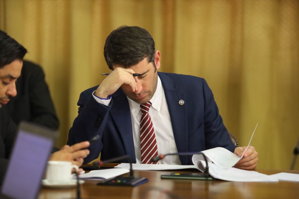 Diputado Benjamín Moreno exige al Gobierno no recortar el presupuesto de Bomberos para el 2024