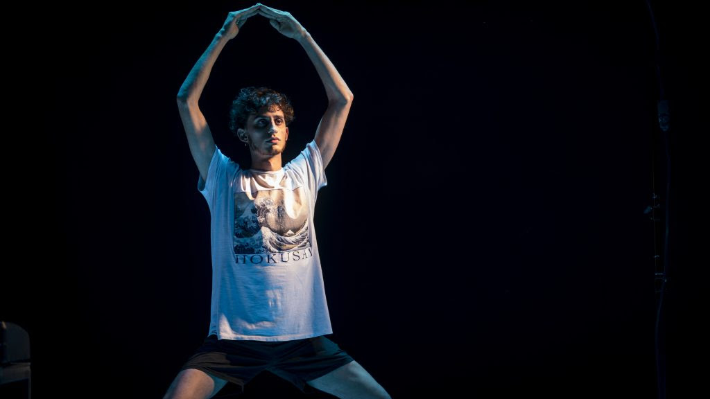ESTRELLA DE NETFLIX LLEGA A LA REGIÓN CON APLAUDIDA OBRA DE TEATRO