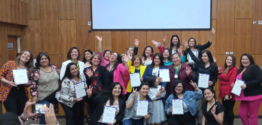Con certificación concluyó Escuela de Liderazgo Político y Social en el Maule