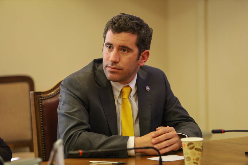 Diputado Benjamín Moreno exigió  la renuncia inmediata del Ministro Montes