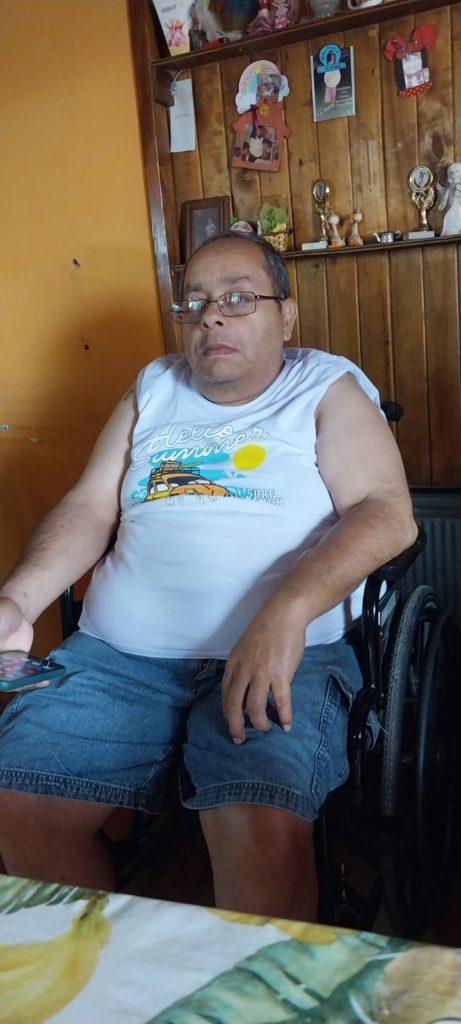 GESTIONES DEL DIPUTADO PULGAR PERMITEN RETORNO DE PACIENTE DE HEMODIÁLISIS