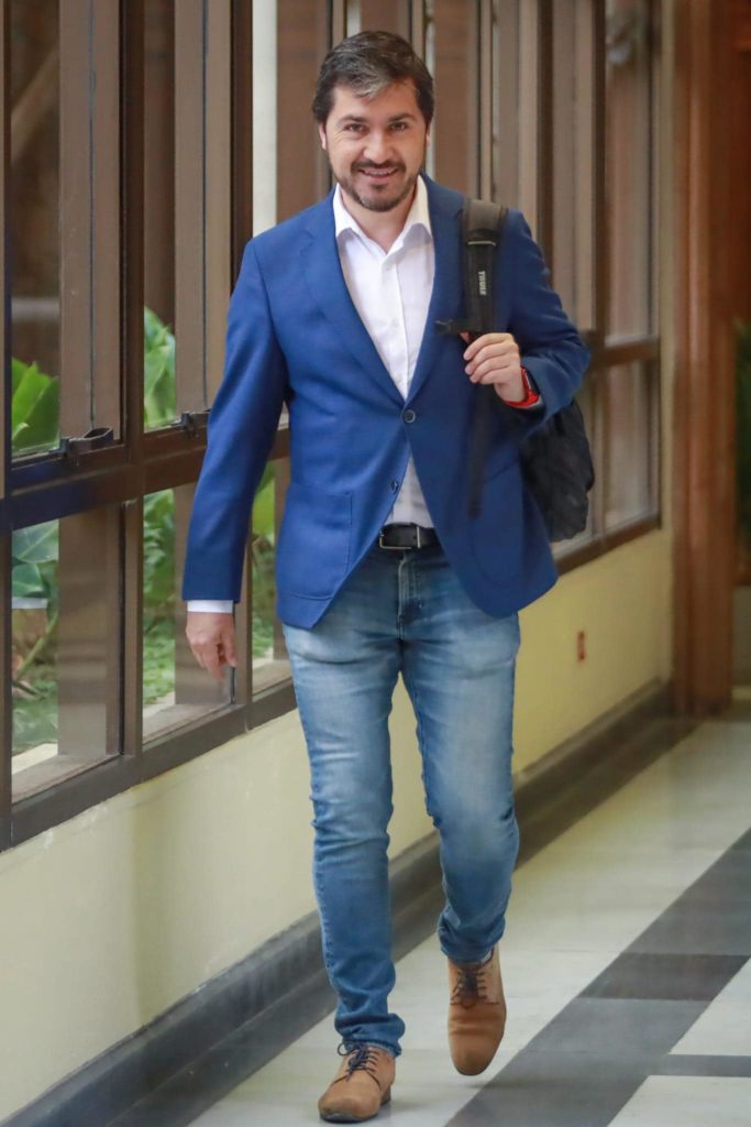 Diputado Rey inicia fiscalización a colegios del Maule para asegurar calefacción ante el invierno