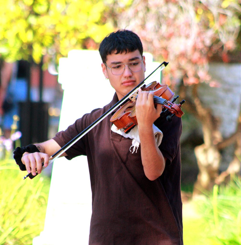 «FOJI me mostró que la música es una opción de vida»:  la historia de un joven músico en el Maule