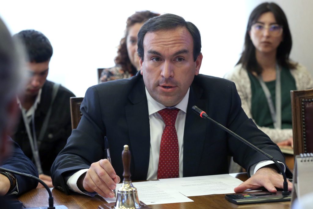 Diputado Felipe Donoso celebra avance en proyectos de embalses en Curicó