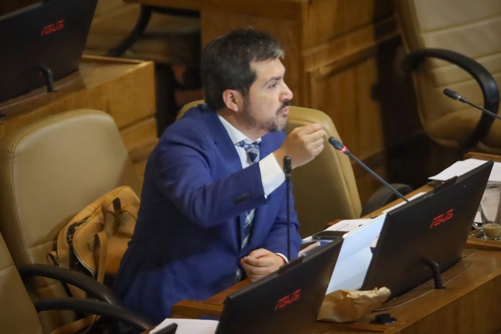 Diputado Hugo Rey solicita pericia en dique seco al barco “Cobra” en investigación por desaparición de siete pescadores